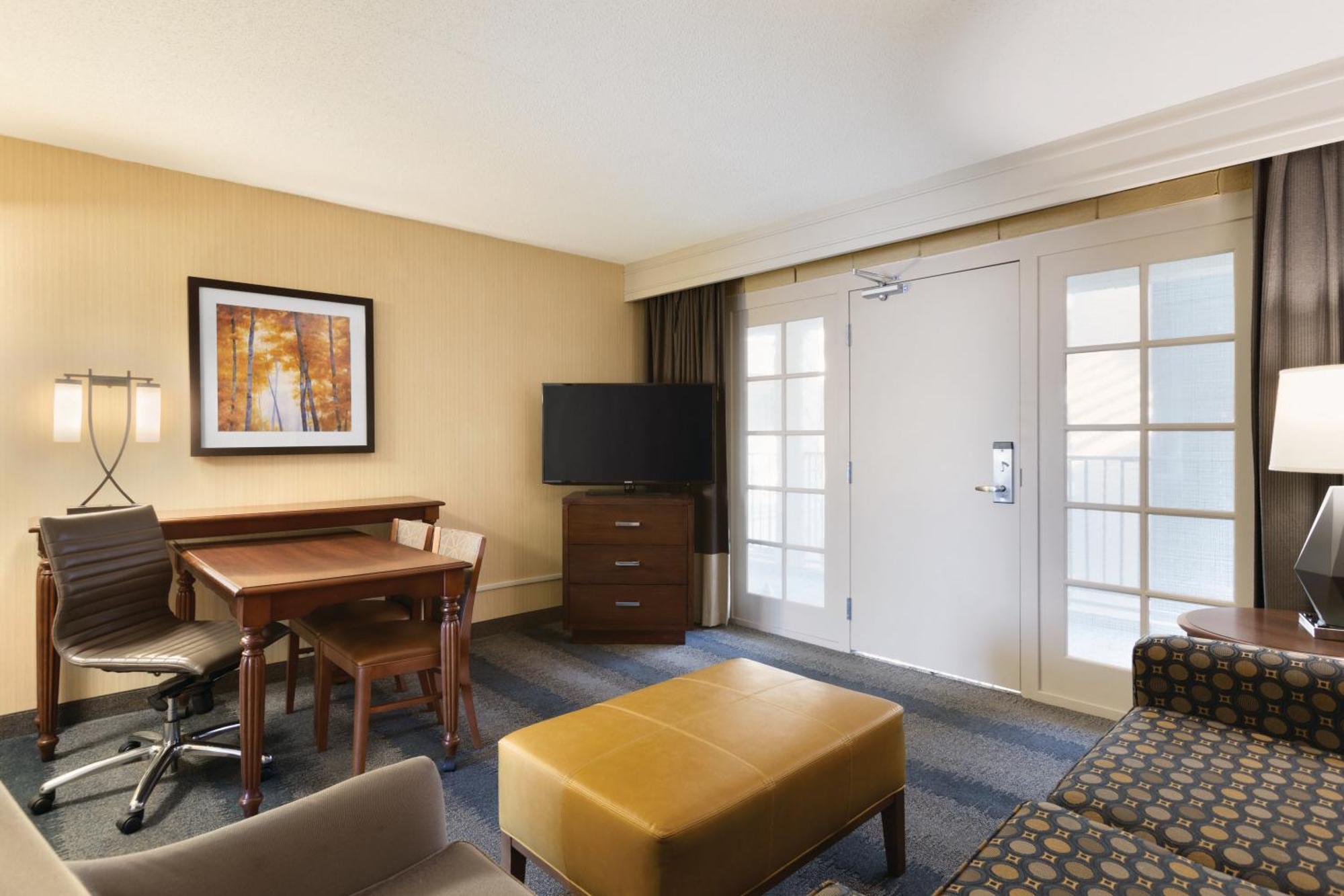 Embassy Suites By Hilton Bloomington/Minneapolis Exteriör bild