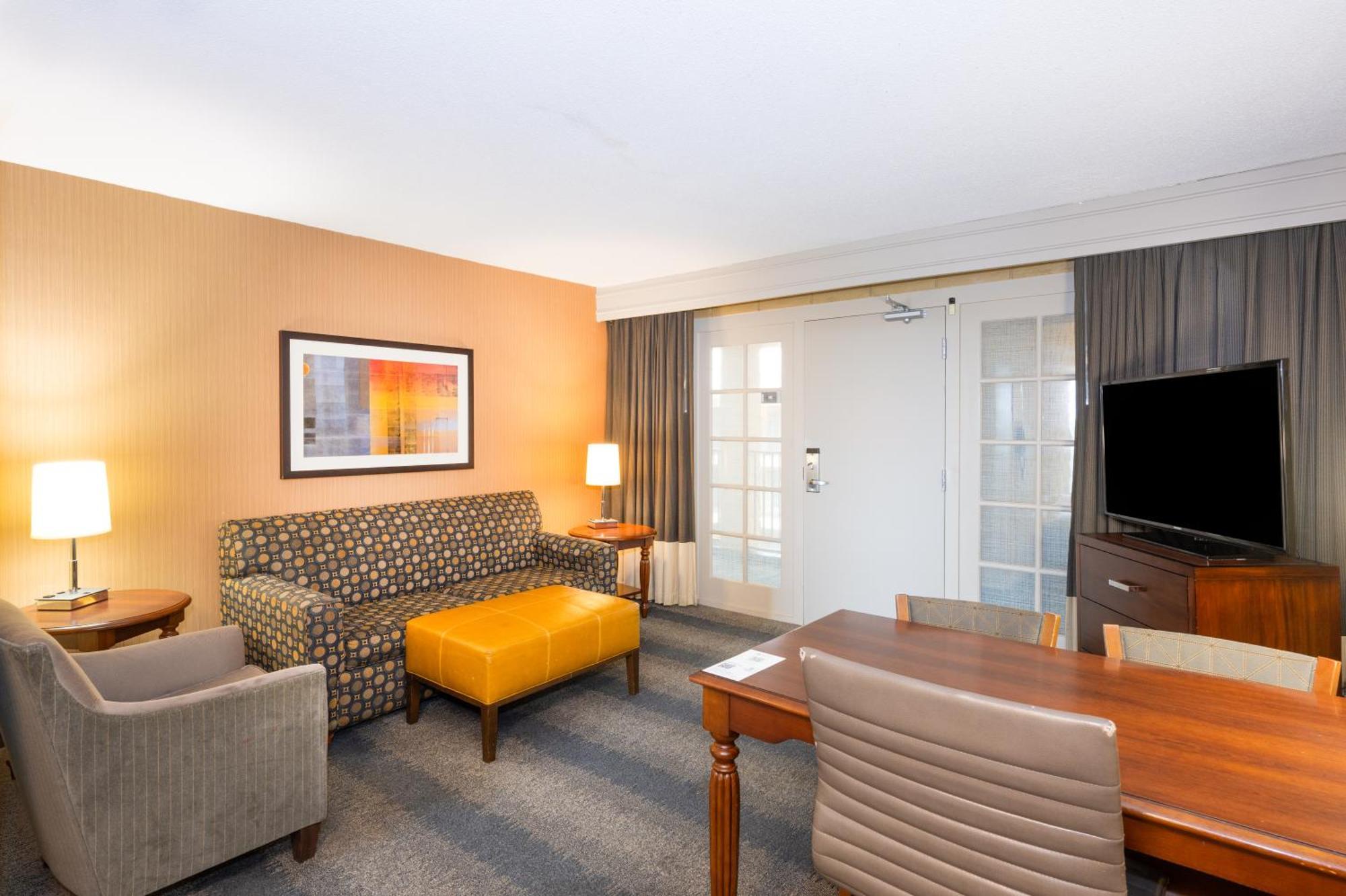 Embassy Suites By Hilton Bloomington/Minneapolis Exteriör bild