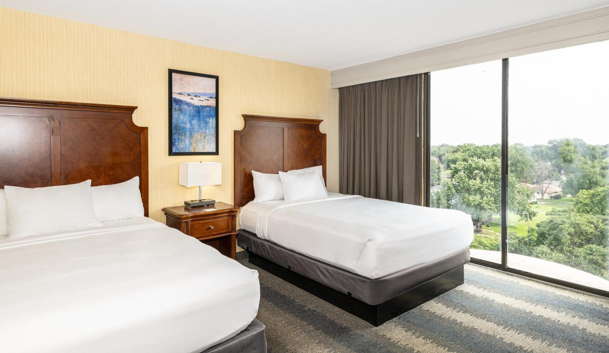 Embassy Suites By Hilton Bloomington/Minneapolis Exteriör bild
