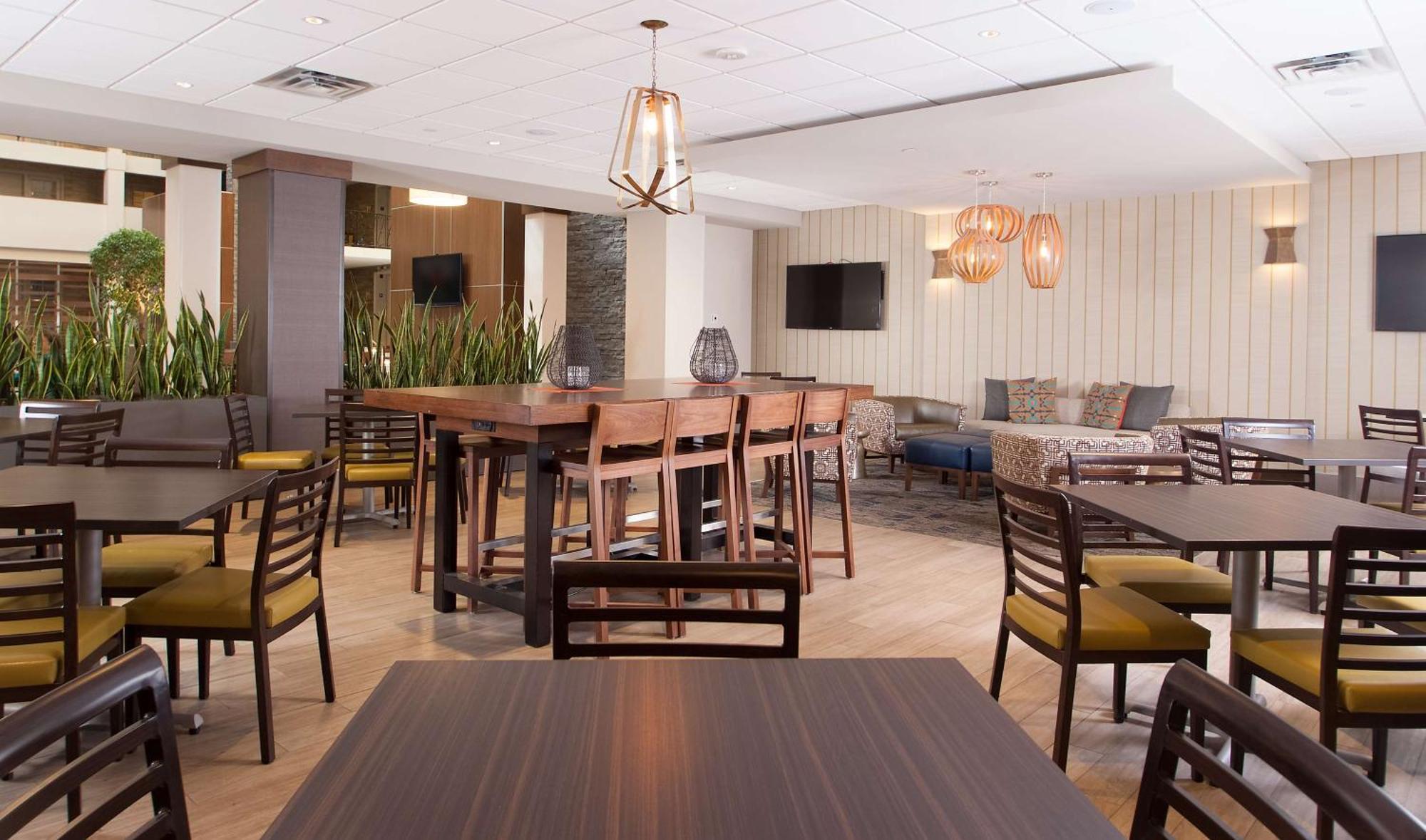 Embassy Suites By Hilton Bloomington/Minneapolis Exteriör bild