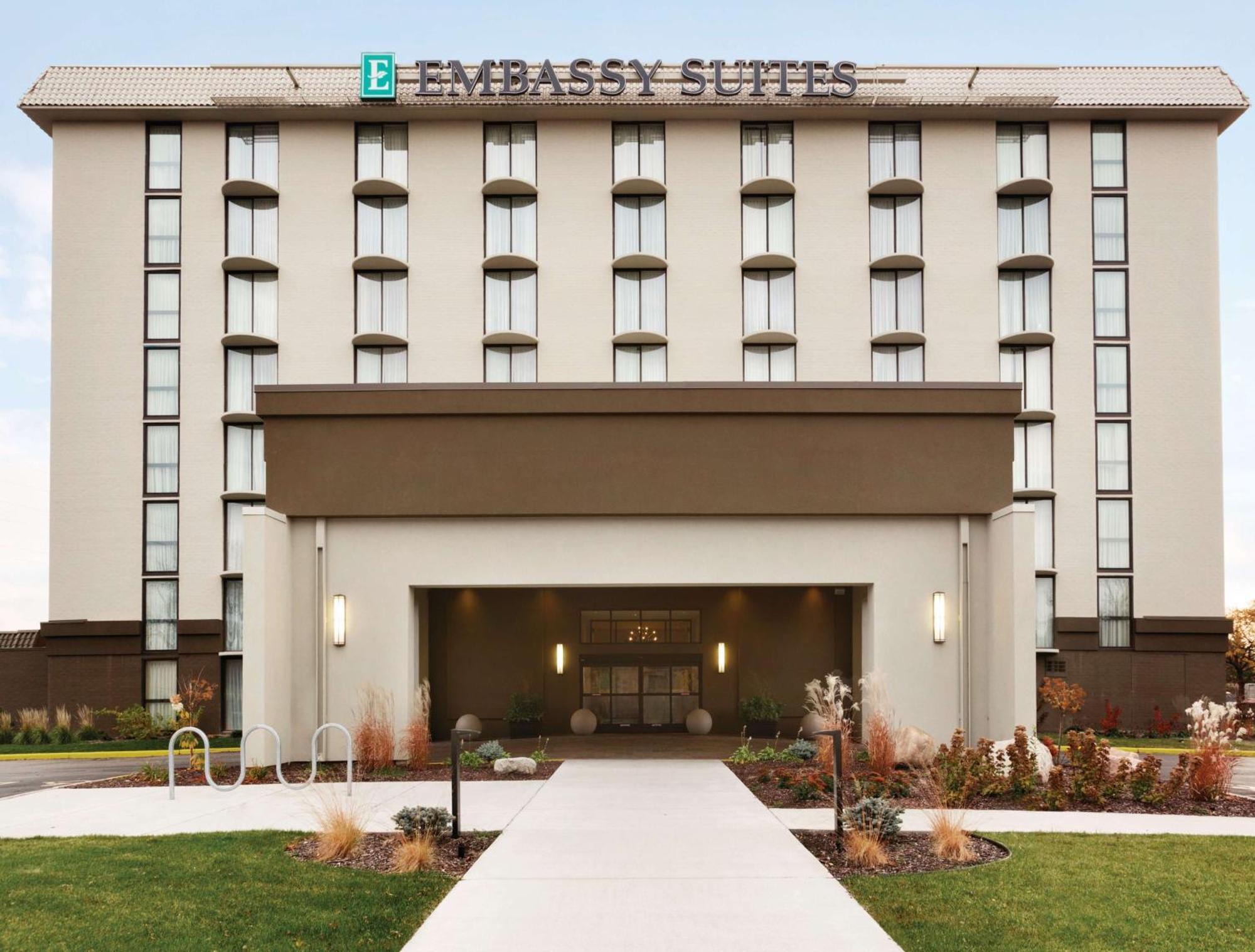 Embassy Suites By Hilton Bloomington/Minneapolis Exteriör bild